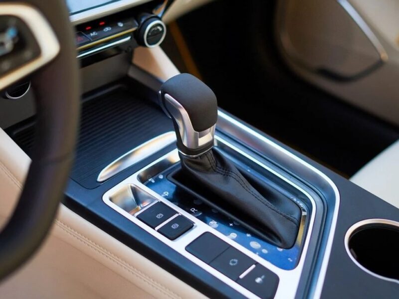 Chery Arrizo 5 2026 Chery Arrizo 5 1.5L FWD Black Beige GCC Specs