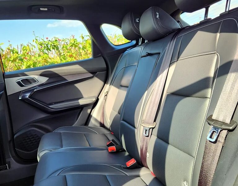 2024 MG One LUX Red Black Full Option GCC Specs