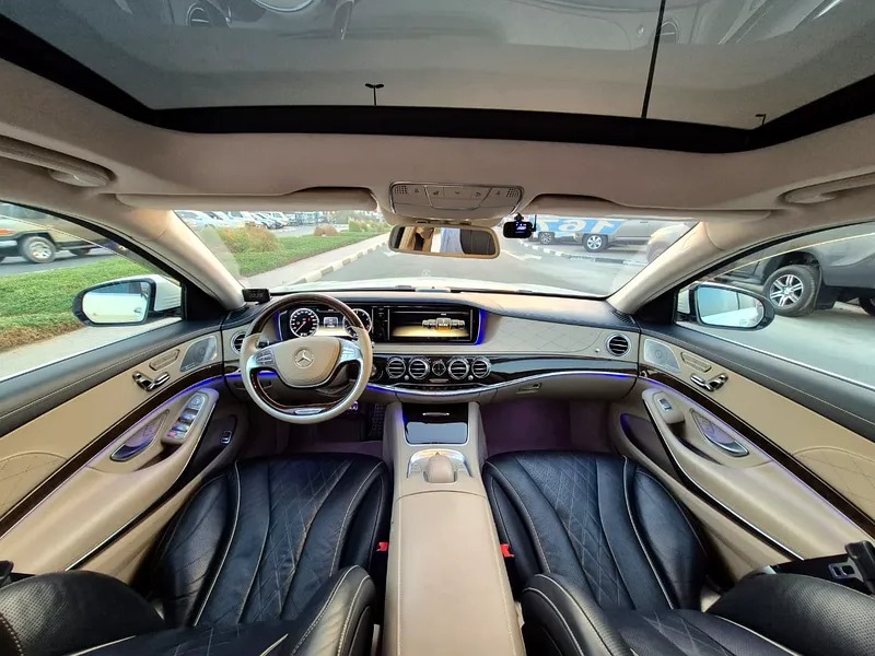 2014 Mercedes-Benz S-Class S 550 8 Cylinder Engine White Black