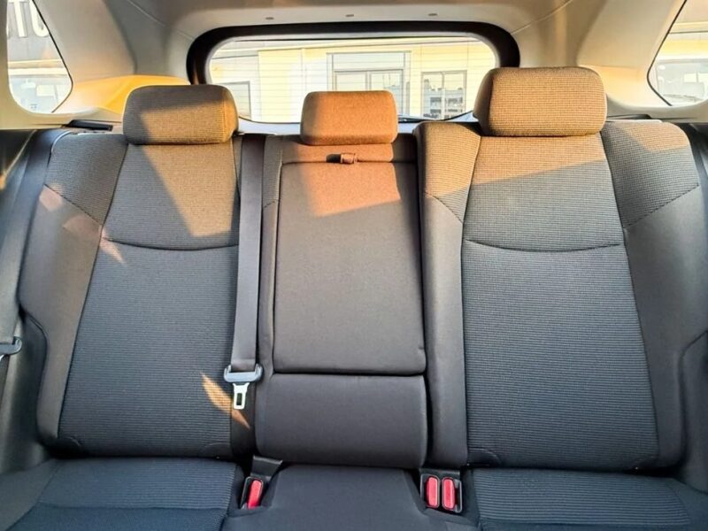 2025 Toyota RAV 4 2.0L Inline Cylinder Front Wheel Drive Black