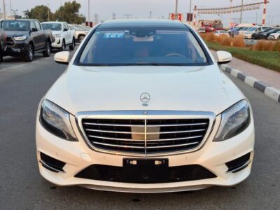 2014 Mercedes-Benz S-Class S 550 8 Cylinder Engine White Black
