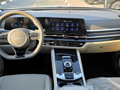 2024 Kia Sportage Other 4 Cylinder Engine White Beige