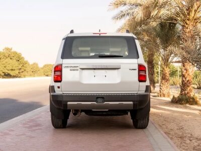 2025 Toyota Prado Other 4 Cylinder Engine White Beige GCC