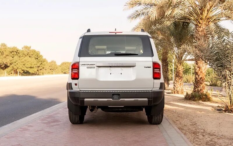 2025 Toyota Prado Other 4 Cylinder Engine White Beige GCC