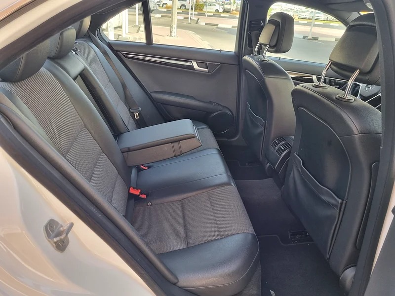 2013 Mercedes-Benz C-Class C350 White Black in Perfect Condition