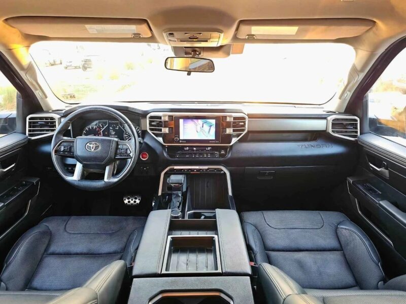 2022 Toyota Tundra CREWMAX TRD SR5 4WD Grey Black GCC Specs