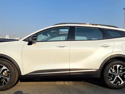 2024 Kia Sportage Other 4 Cylinder Engine White Beige