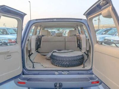 2007 Toyota Land Cruiser GX 4.5L 6 Cylinder Engine 2007 Manual Blue Beige