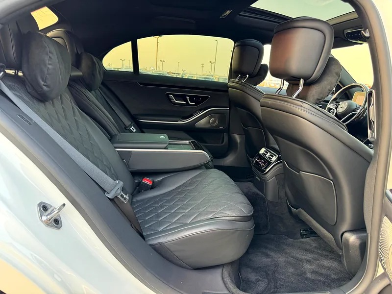 2022 Mercedes-Benz S-Class S 580 4Matic White Black in Perfect Condition