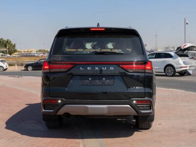 2025 Lexus LX-Series LX 600 Signature 3.5L V6 Twin-Turbocharged Black Tan