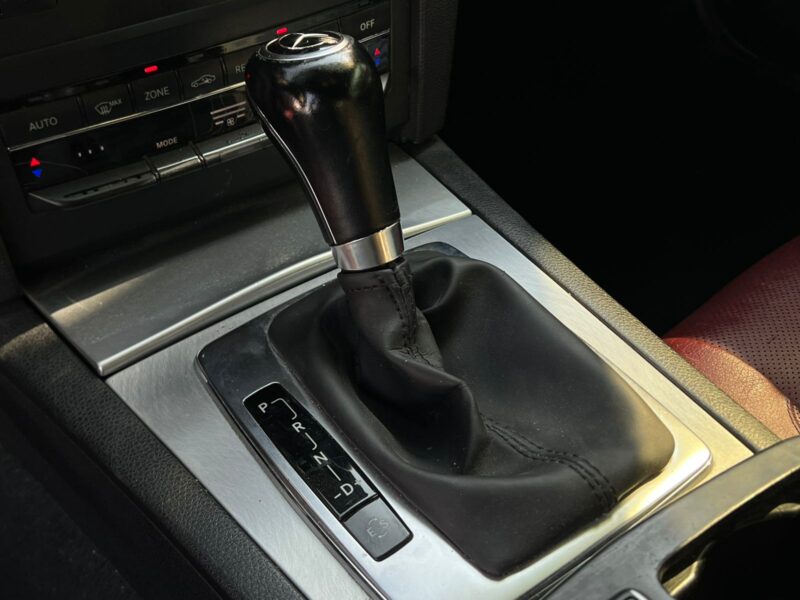 2011 Mercedes Benz E350 Coupe V6 Grey Red Automatic GCC Specs