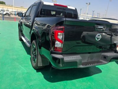 2024 Nissan Navara 2.3L twin-turbo diesel 4 Cylinder Engine Black