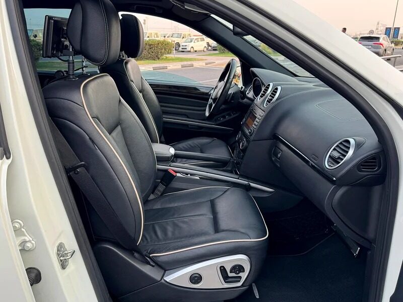 2012 Mercedes-Benz M-Class ML 350 White Black in Perfect Condition