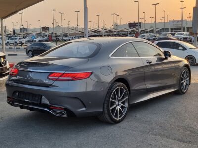 Mercedes S560 Coupe 4.0L V8 Twin Turbo Engine 2019 Grey Red