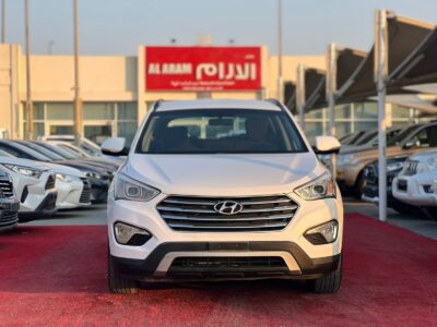 2016 Hyundai Santa Fe V6 7 Seaters GCC 3.3L White Black