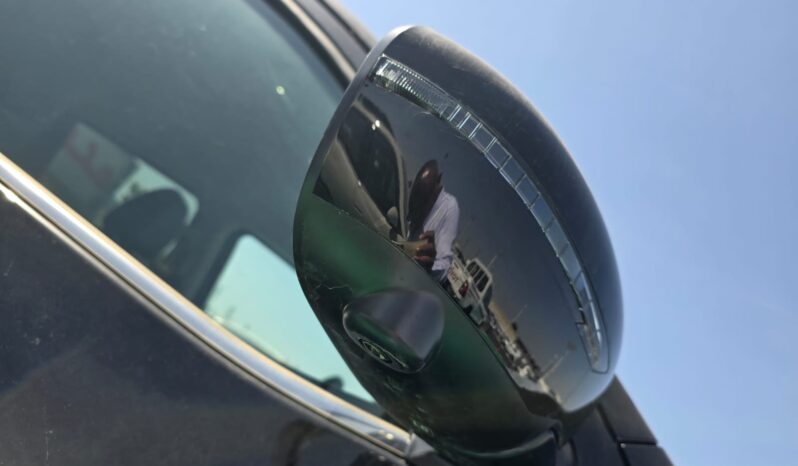 2024 Nissan Navara 2.3L twin-turbo diesel 4 Cylinder Engine Black