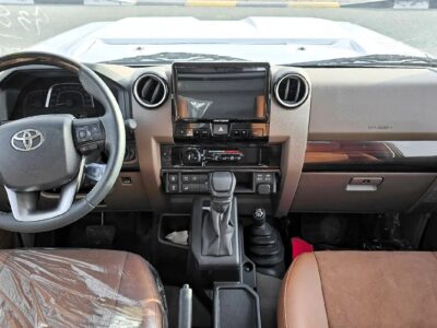 2025 Toyota Land Cruiser 79 series Other 4.0L 6-Cylinder Petrol Beige Brown