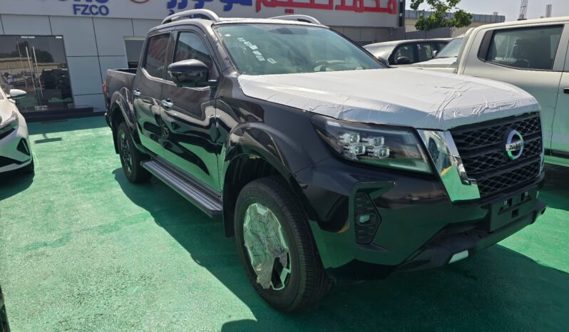 2024 Nissan Navara 2.3L twin-turbo diesel 4 Cylinder Engine Black