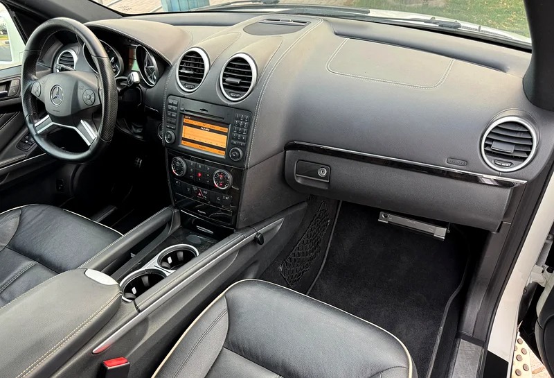 2012 Mercedes-Benz M-Class ML 350 White Black in Perfect Condition