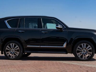 2025 Lexus LX-Series LX 600 Signature 3.5L V6 Twin-Turbocharged Black Tan