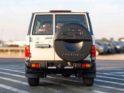 2025 Toyota Land Cruiser 76 series Other 4.0L AT Petrol Full Option White Brown