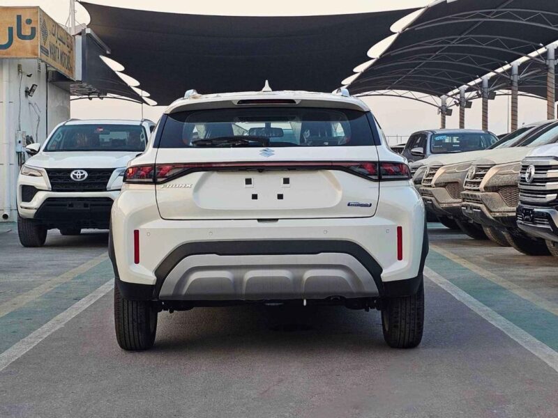 2025 Suzuki Fronx GLX EURO 5 1.5L HYBRID GCC Specs White Black