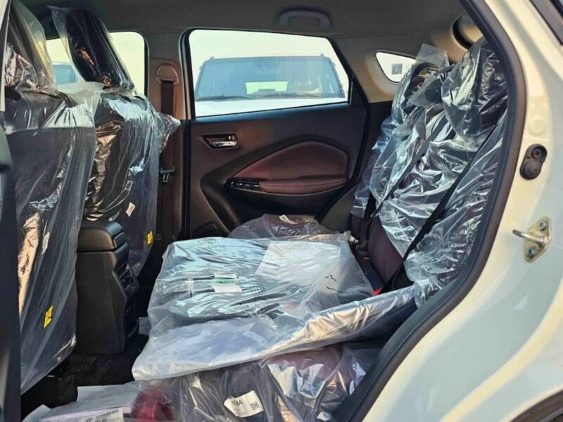 2025 Suzuki Fronx GLX EURO 5 1.5L HYBRID GCC Specs White Black