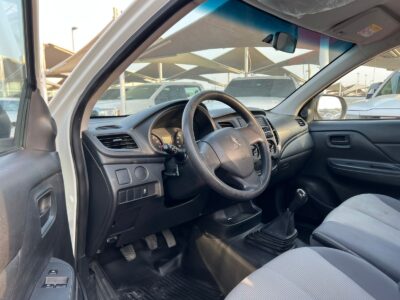 2022 Mitsubishi L200 S/C Manual GCC White-Grey