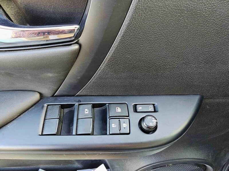 2025 Toyota Fortuner G 2.7 litre V4 Engine PETROL Grey Black