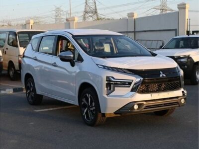 2024 Mitsubishi Xpander MITSUBISHI XPANDER 1.5L PREMIUM AT White Black