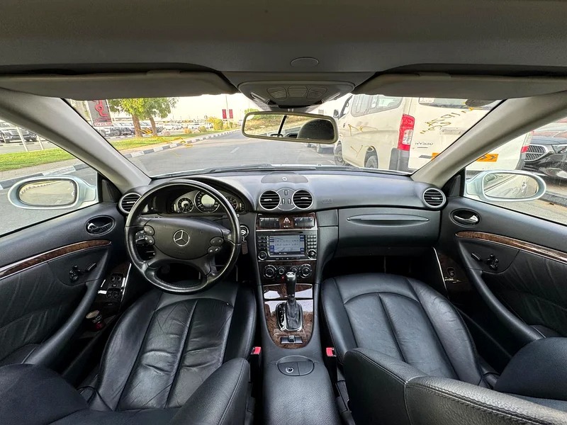 2007 Mercedes-Benz CLK-Class CLK 350 Neat & Clean Car Silver Black