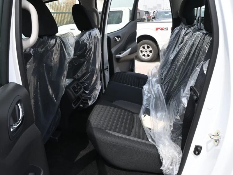 2023 Nissan Navara NISSAN NAVARA 2.5 PETROL SE 4X2 MT DC PLUS White Black