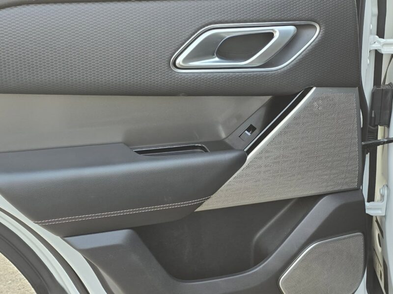 Land Rover Range Rover Velar P250 2020 in Very Excellent Condition White