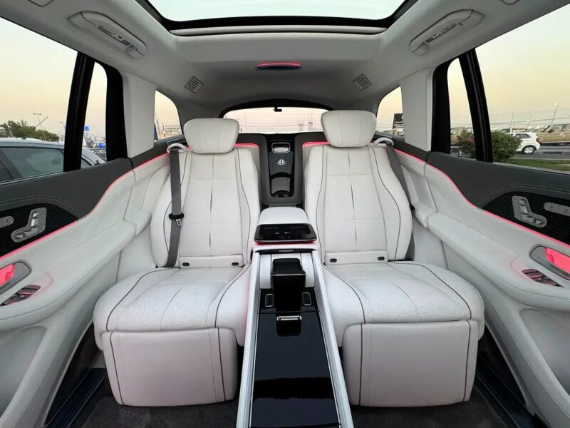 2023 Mercedes-Maybach GLS-Class GLS 600 4Matic AUCTION GRADE 5/A Black White