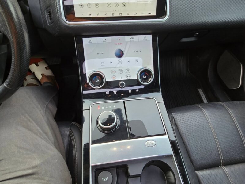 Land Rover Range Rover Velar P250 2020 in Very Excellent Condition White
