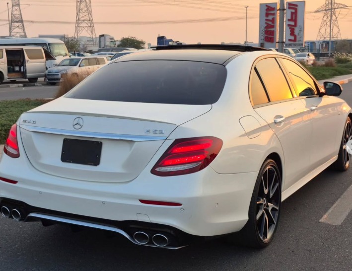 2019 MERCEDES BENZ E53 AMG V6 AUCTION GRADE 4.5/A Black White