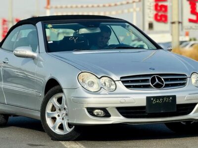 2007 Mercedes-Benz CLK-Class CLK 350 Neat & Clean Car Silver Black