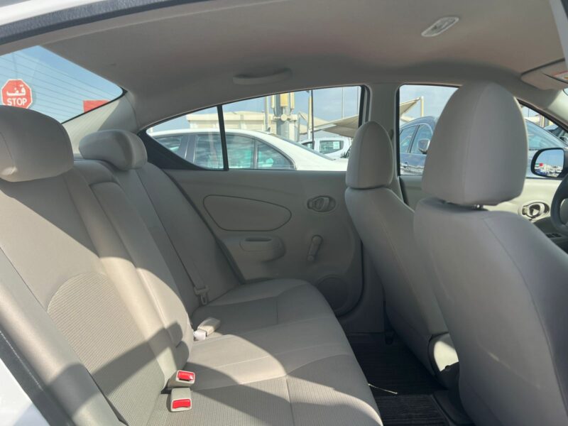 2022 Nissan Sunny 1.5L Engine GCC Specs White Grey