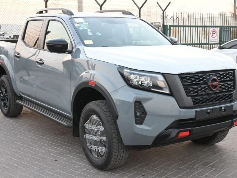 2025 Nissan Navara NISSAN NAVARA 2.5L DIESEL PRO4X 4X4 WARRIER GRAY DC AT