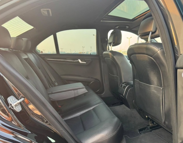 2012 MERCEDES BENZ C350 V6 AUCTION GRADE 4/B Black