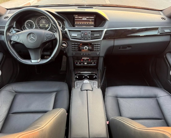 2009 MERCEDES BENZ E550 AMG BODY KIT V8 AUCTION GRADE 4/B Black