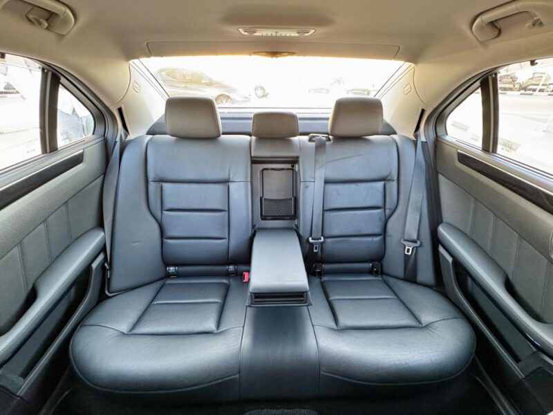 2012 Mercedes-Benz E 350 3.5 Liters V6 Engine White Black