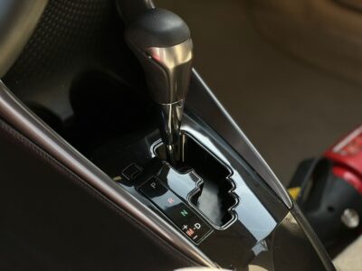 2022 Toyota Yaris1.5 L Engine GCC Specifications White Beige