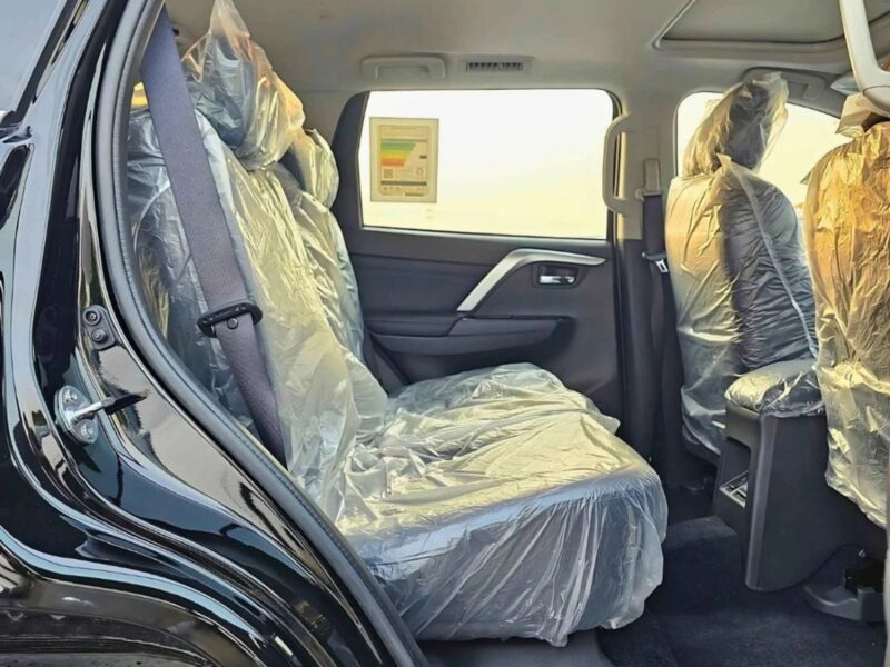 2025 Mitsubishi Montero Sport 3.0L 6 Cylinders Engine Black