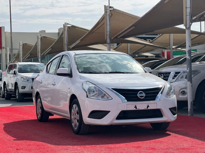 2022 Nissan Sunny 1.5L Engine GCC Specs White Grey