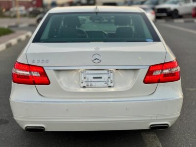 2012 Mercedes-Benz E 350 3.5 Liters V6 Engine White Black