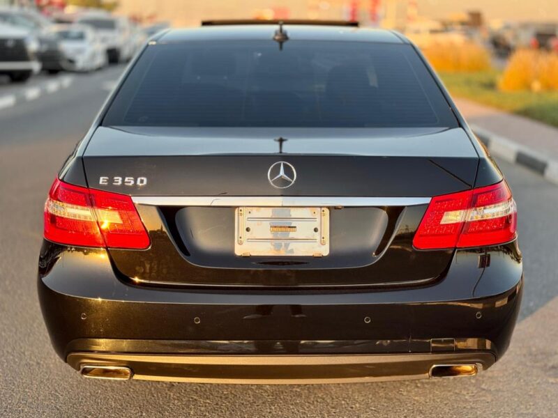 2012 Mercedes-Benz E 350 3.5-liter V6 Gasoline Engine Black