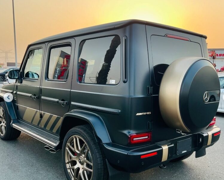 2024 MERCEDES BENZ G 63 4.0L V8 Biturbo GRAND EDITION Black Grey