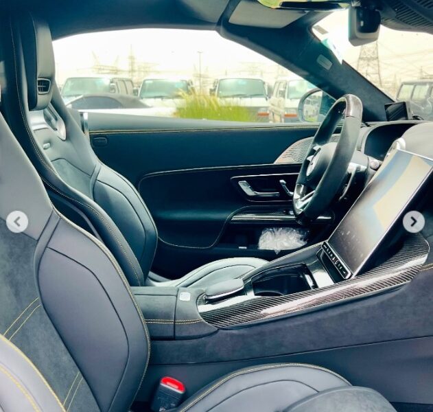 2023 Mercedes-Benz SL 63 4MATIC+ PERFORMANCE ROADSTER Silver Black