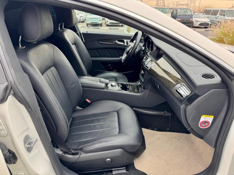 2012 Mercedes-Benz CLS 350 3.5L V6 Petrol Engine White Black